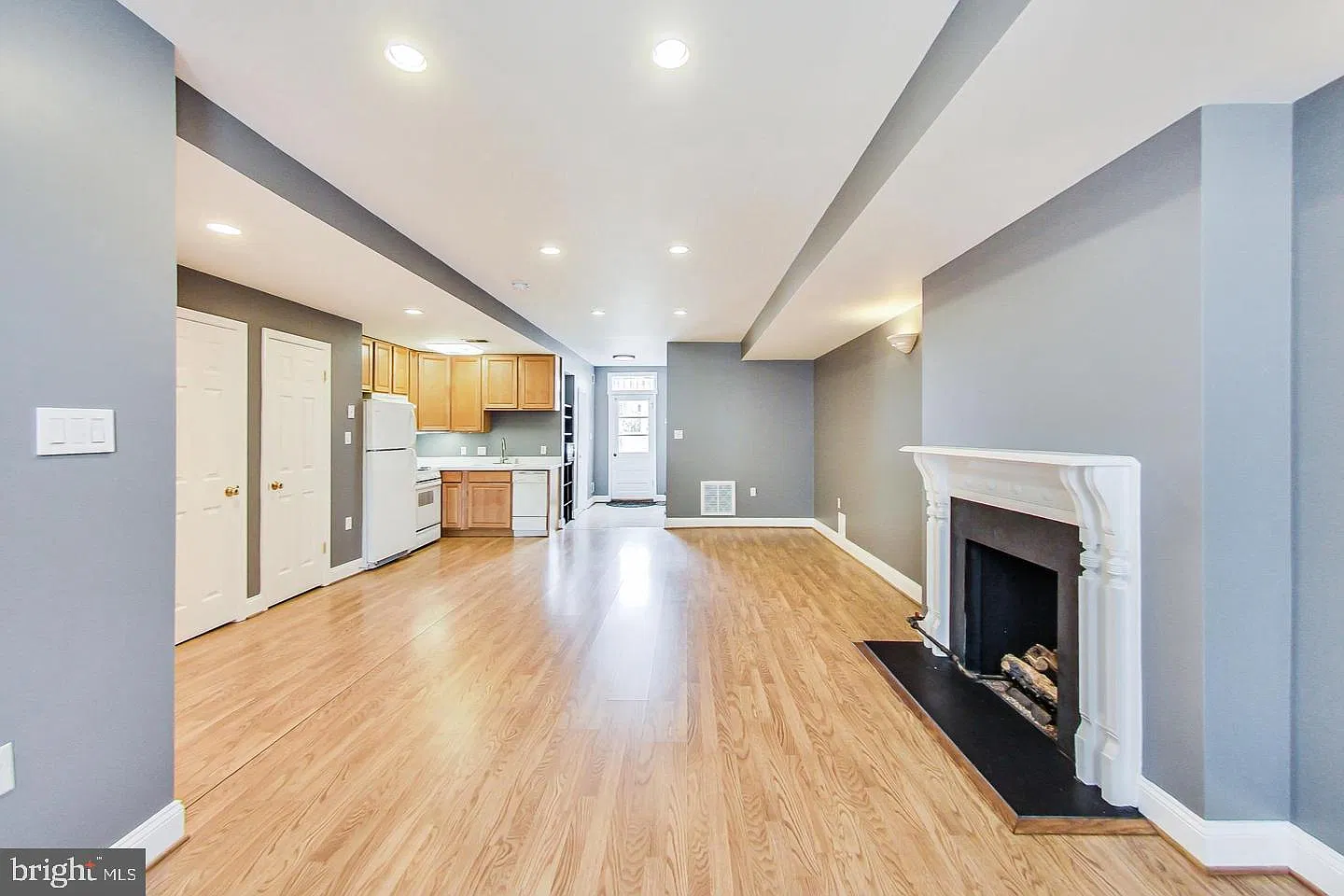 1248 Maryland Ave NE — Photo 3