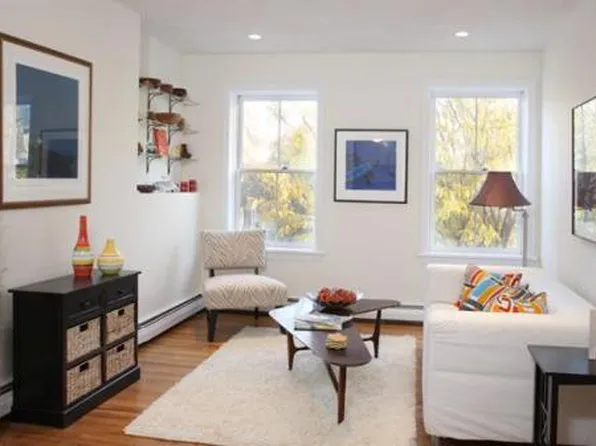 631 Tremont St APT 3, Boston, MA 02118