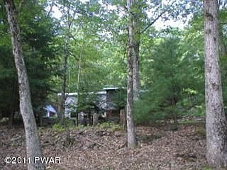 2nd image of 102 Whitetail Dr
