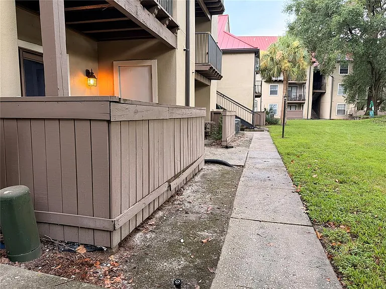 246 Afton Sq #106 — Photo 14