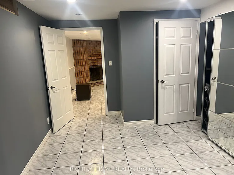 272 Nahani Way #BASEMENT — Photo 12