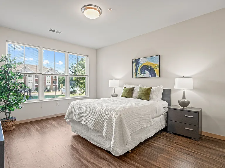 Elan Apartments Bedroom