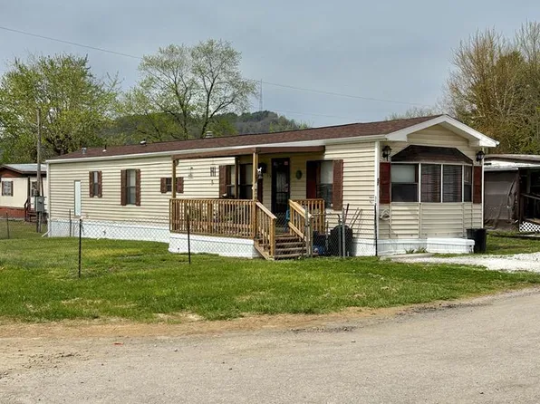 57 North Rose Street, New Martinsville, WV 26155