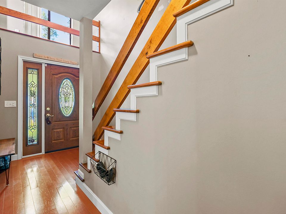 13 Eastman Drive, Derry, NH 03038 Zillow