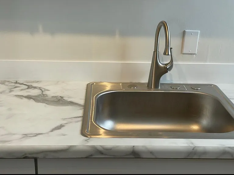 450 Fountain St NE #4 — Photo 5