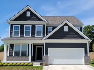 623 Gretchen Ln, Saline, MI 48176