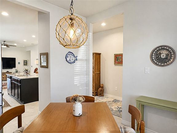 4th image of 2321 Sky Crest Dr