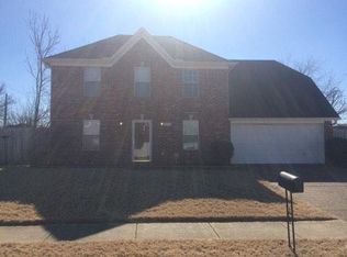 7015 Naples Dr, Cordova, TN 38018