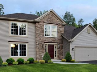 2208 Shadow Ln, Lake View, NY 14085