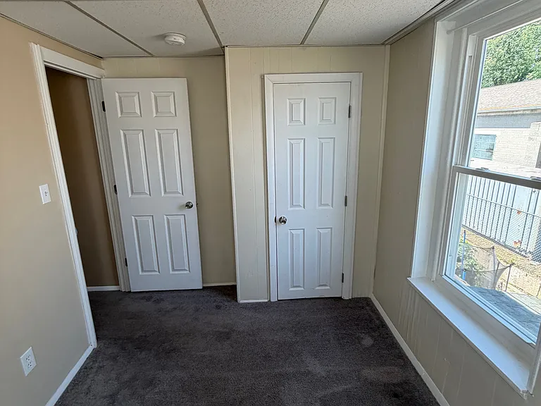 119 Pearl St #1 — Photo 31