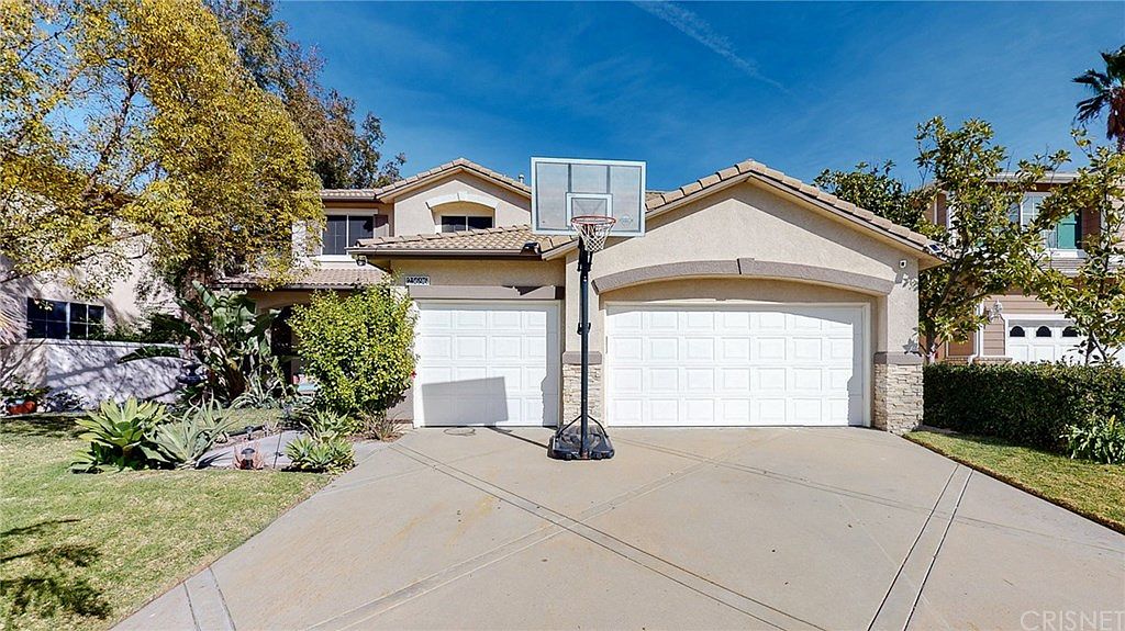25696 Moore Ln, Stevenson Ranch, CA 91381 | Zillow