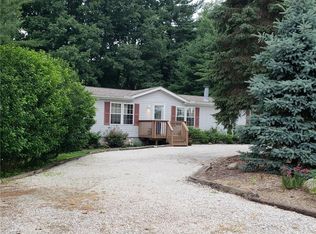 10583 Liberty St, Garrettsville, OH 44231