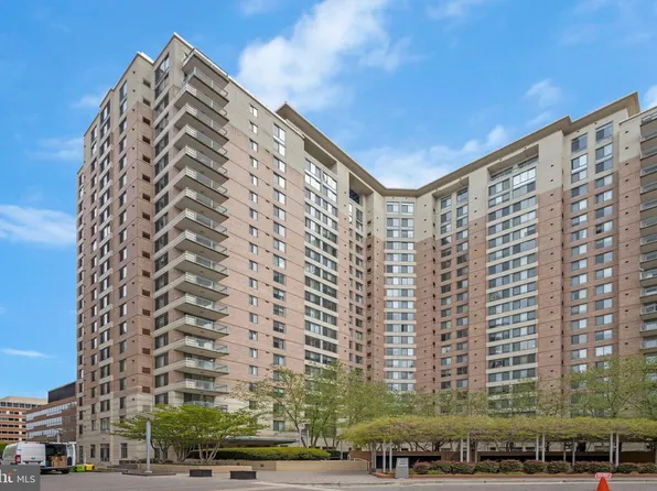 851 N Glebe Rd APT 1911, Arlington, VA 22203