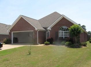 151 Bentgrass Cir, Saltillo, MS 38866