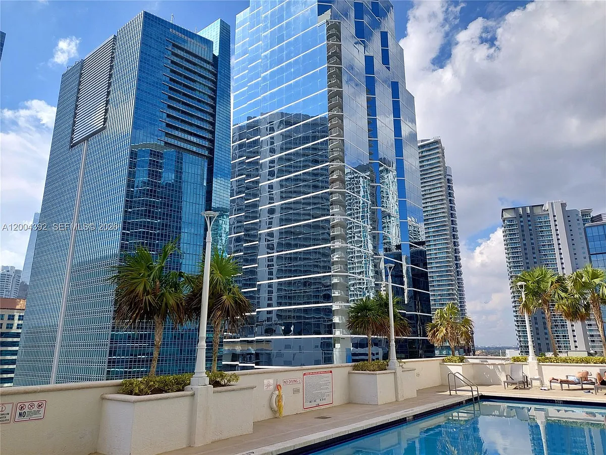 Photo 1 of 43 - 1200 E Brickell Bay Dr #1918 - Miami, FL Primary Photo - 1200 E Brickell Bay Dr #1918