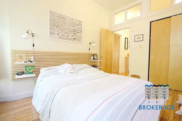 Rented by Corcoran | media 6