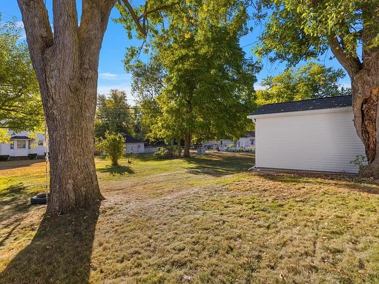 438 N Bailey St — Photo 48