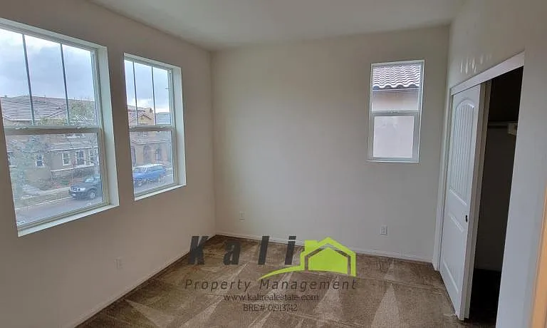 1333 Pershing Rd — Photo 11
