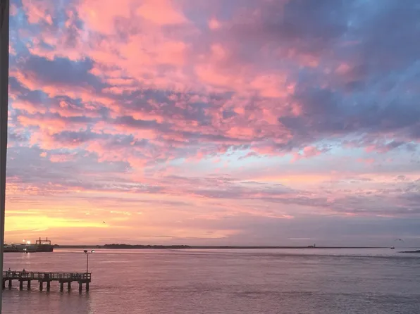 1000 N Station St #106, Port Aransas, TX 78373