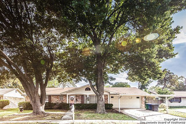 1st image of 314 Downshire Dr