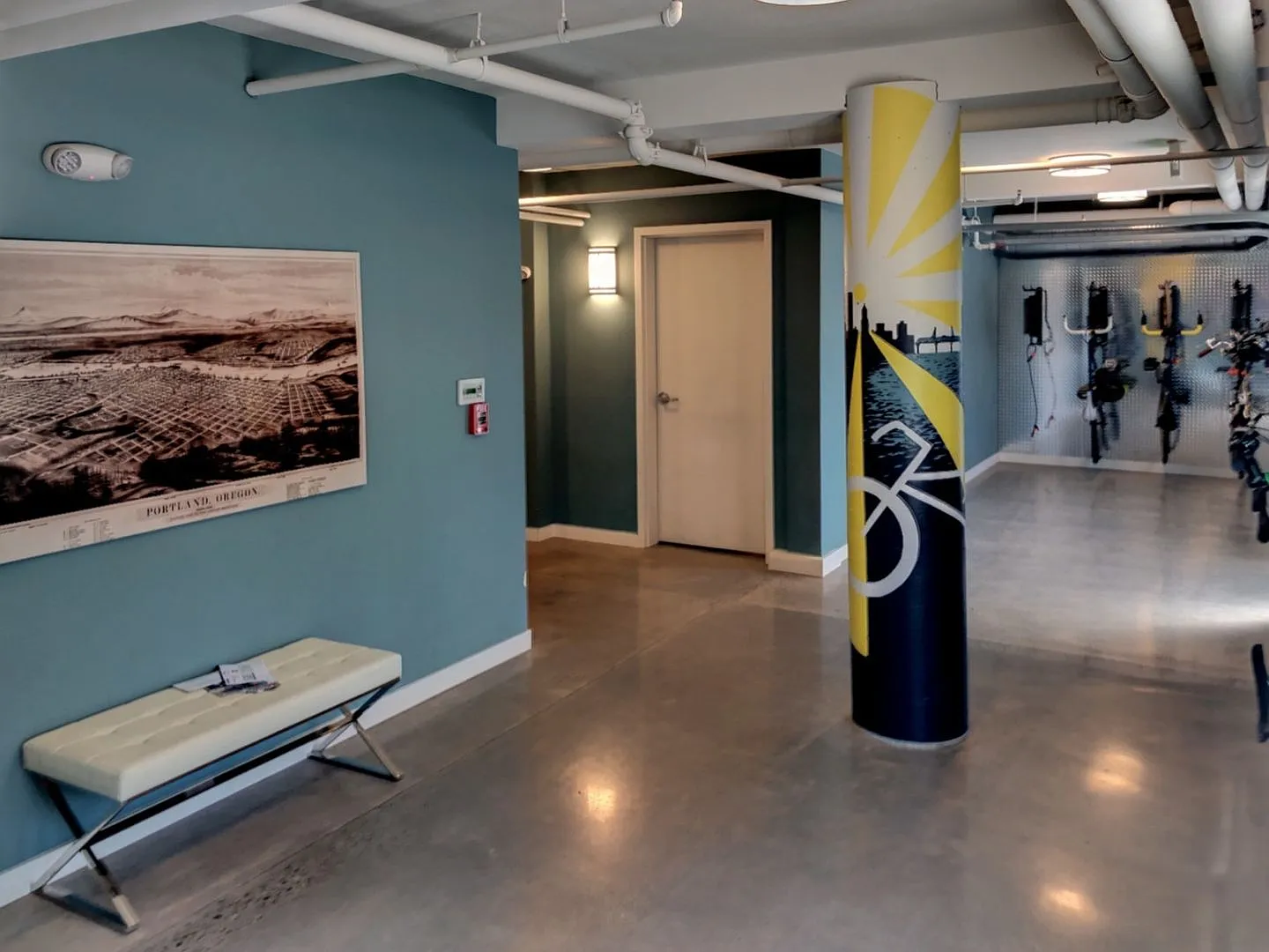 The Hub — Photo 3