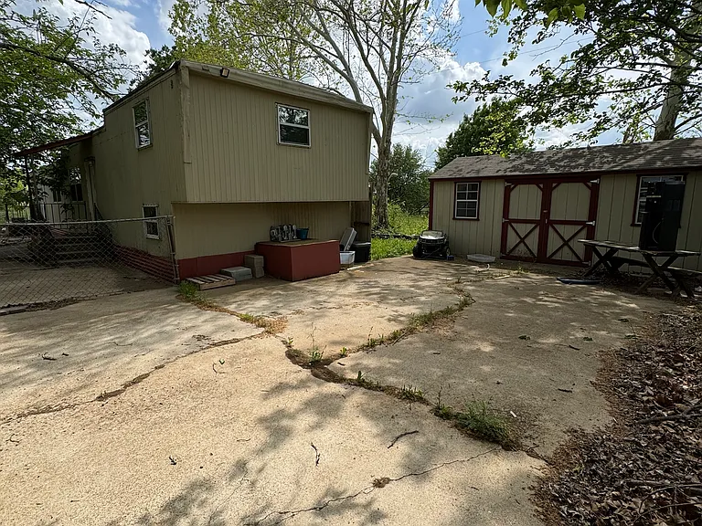 150 Hcr 2421 E — Photo 15