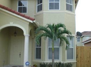 16426 SW 84th Ln, Miami, FL 33193