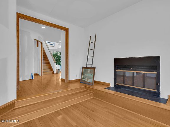 4th image of 608 Rankin Road