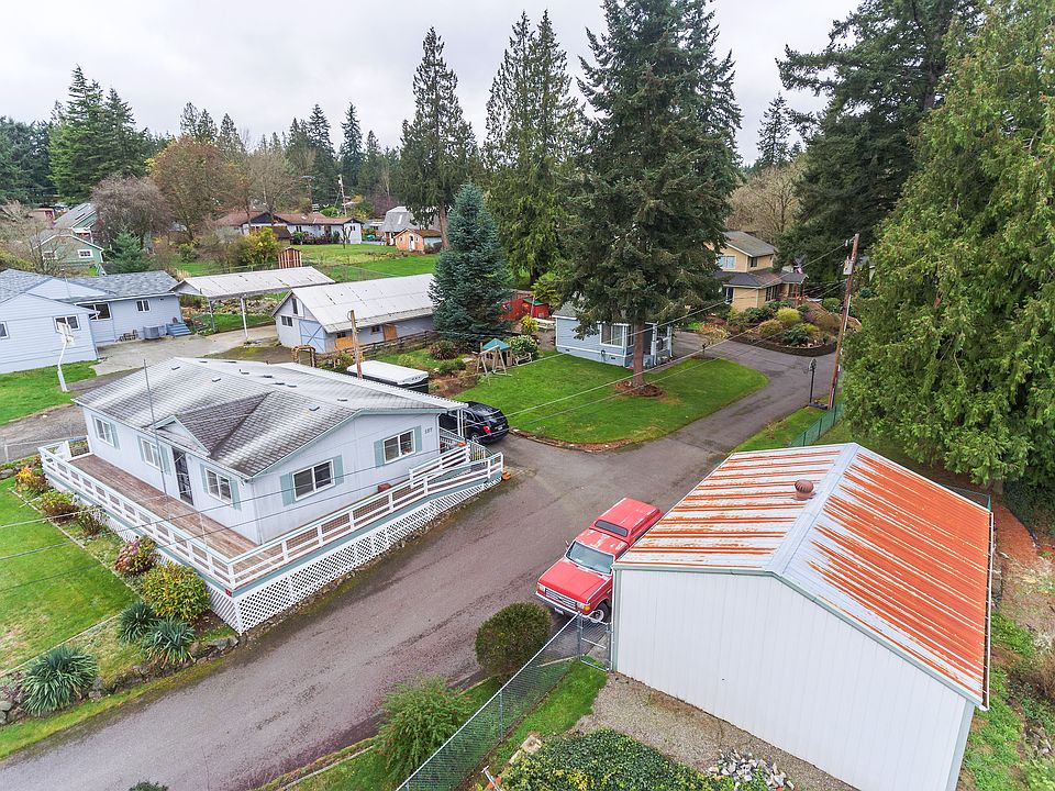 1st image of 127 Lilac Ln