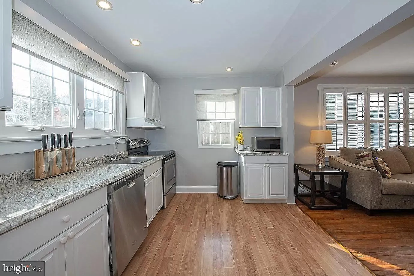 129 Biddle Rd — Photo 4