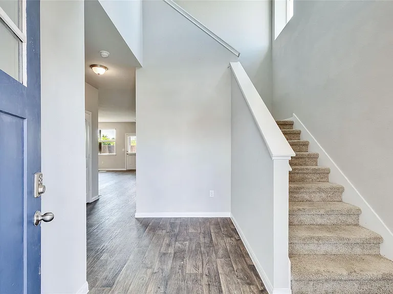 13923 Macquarie Dr — Photo 4
