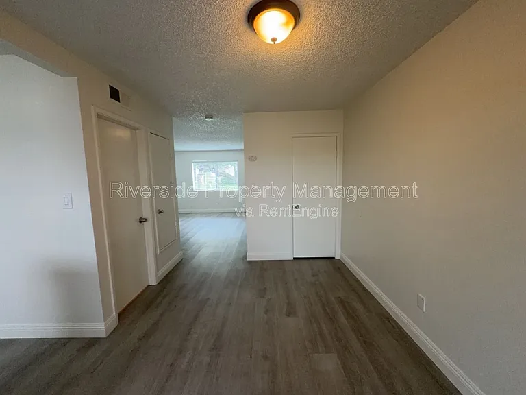 2255 Cahuilla St #105 — Photo 8