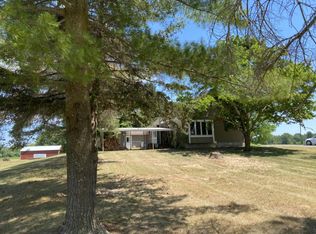 877 Klein Rd, Sterling, MI 48659