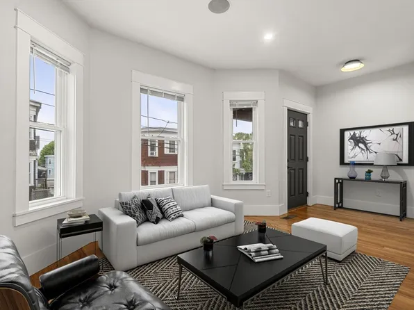 50 Cottage St #1, Chelsea, MA 02150