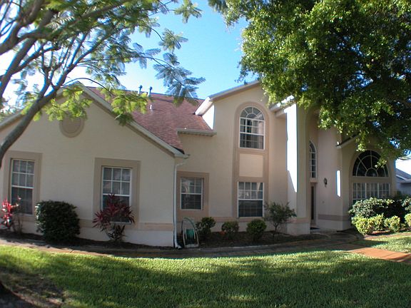 3rd image of 2670 Lowell Cir