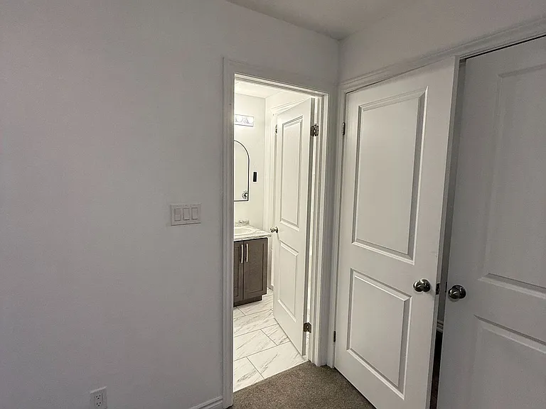 278 Wellandvale Dr — Photo 15