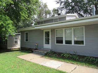 3714 Woodlawn Ter, Saint Joseph, MO 64506