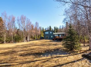 14640 Fernhill Cir, Anchorage, AK 99516