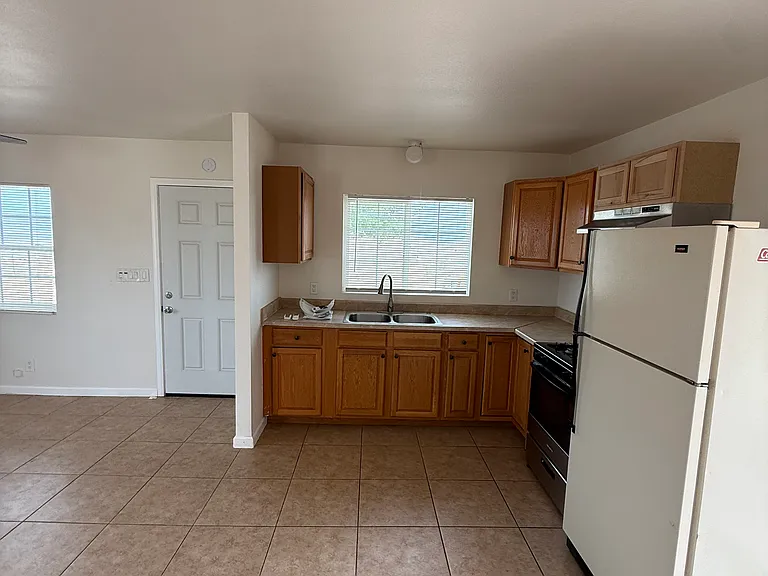 3890 Everett Rd — Photo 7