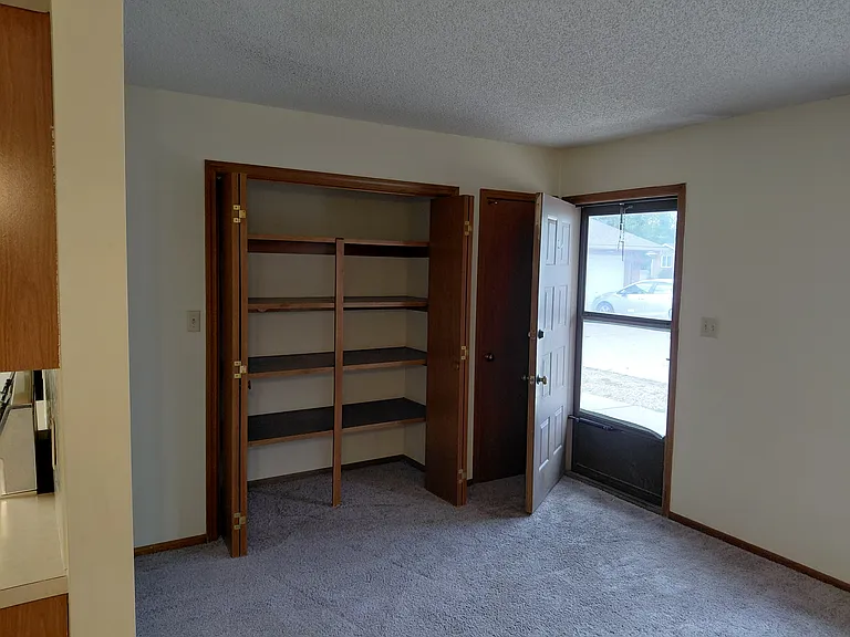 1416 W 16th Ave #D — Photo 2