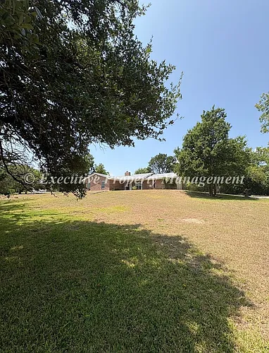 7544 FM 2657 Photo 1