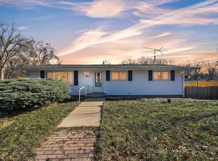 N2494 Giles Dr, Burlington, WI 53105