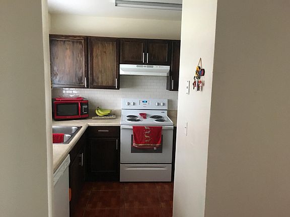 4th image of 207 Watts Ln APT B