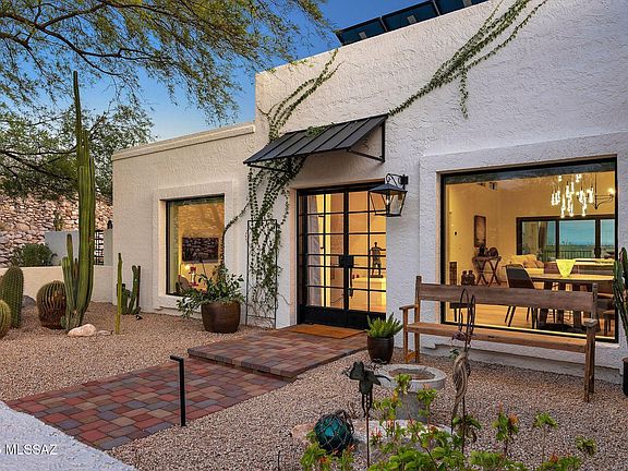 2nd image of 4518 N Camino Cardenal
