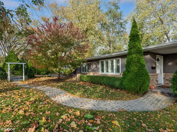 127 S Bruner St, Hinsdale, IL 60521