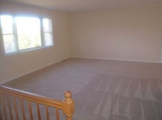 579 Strausser Rd, Hamburg, PA 19526