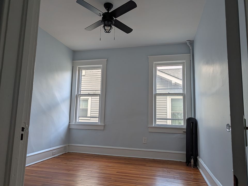 1st image of 92 E Vaughn St #1