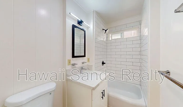 2128 Gertz Ln #C — Photo 9