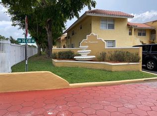 15635 SW 74th Circle Dr APT 11, Miami, FL 33193