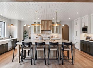 10324 Peony Ln N, Maple Grove, MN 55311